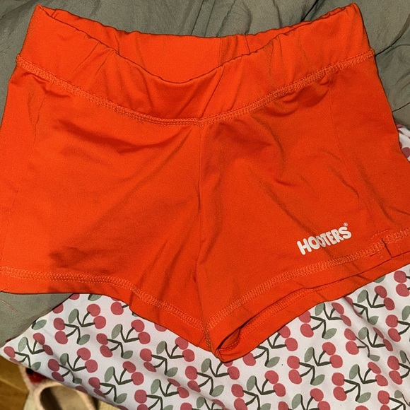 Hooters costume - Picture 5 of 5